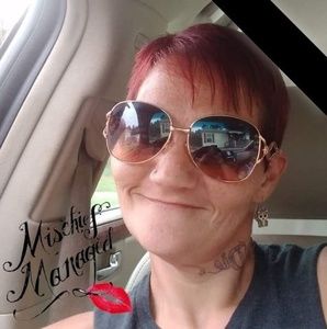 Meet your Posher, Delisa